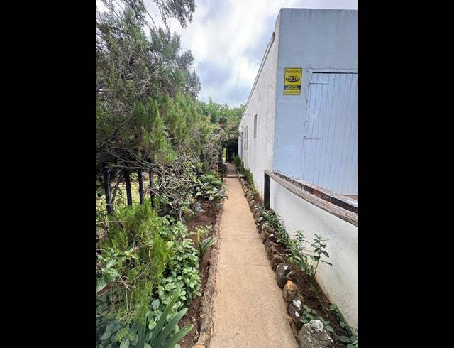 3 BEDROOM HOUSE FOR SALE IN KINGSWOOD